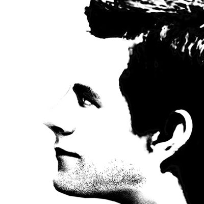 Portrait of author Roy T. Bennett